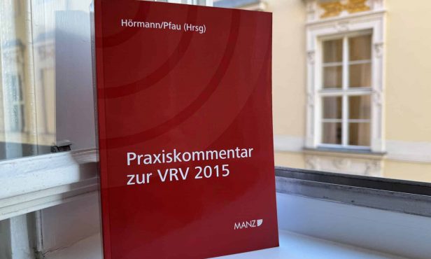 Buchtipp: Praxiskommentar zur Voranschlags- und Rechnungsabschlussverordnung VRV 2015