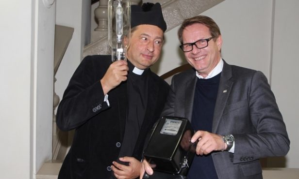 Geistlich-weltliches Klima-Duell in Hartberg