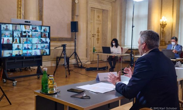 Videokonferenz mit Innenminister Nehammer: Gemeinden sind wichtige Partner für Sicherheit und Zusammenhalt