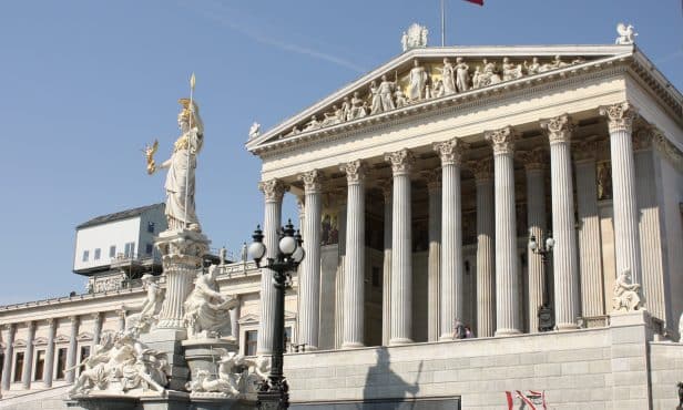 Das steht im türkis-grünen Regierungsprogramm
