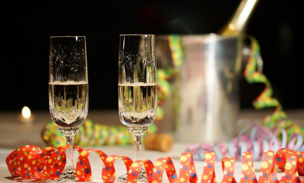 Firmen-Weihnachtsfeier: Was ist erlaubt?