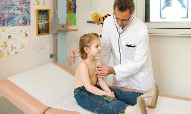 Schulärzte – Wie lange gibt es sie noch?