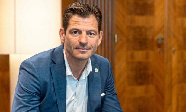 Ex-Bürgermeister Koza meldet sich mit Buch zurück