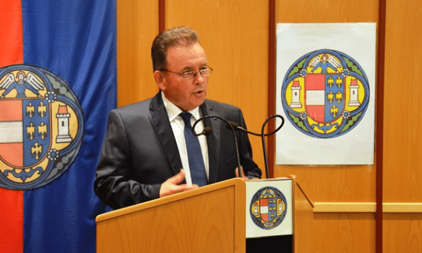 Zwettl: Mold will Schwung mitnehmen