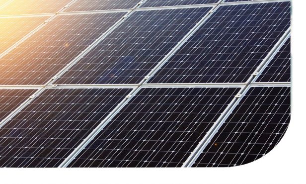 Wie man PV-Anlagen vor Hagelschäden schützen kann